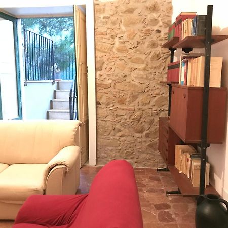 Casa Vacanze Via Convento Hotel Ficarra Екстериор снимка